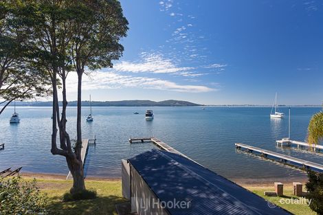Property photo of 2/8 Skye Point Road Coal Point NSW 2283