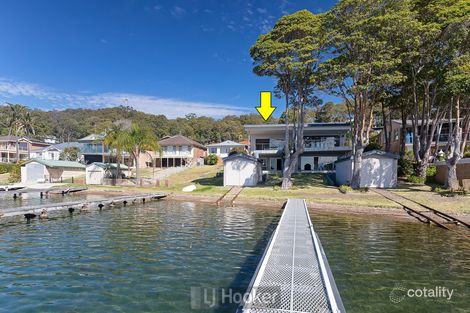 Property photo of 2/8 Skye Point Road Coal Point NSW 2283