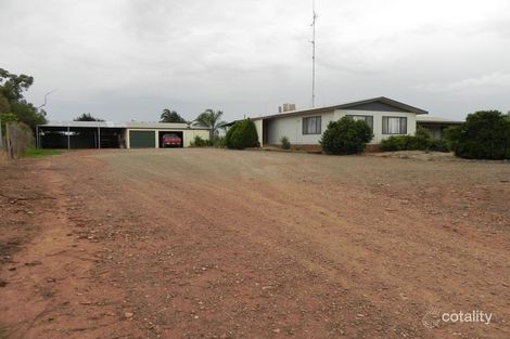 35 Mcinnes St, Lake Cargelligo, NSW 2672