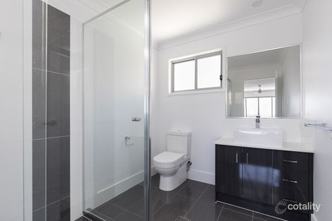 Property photo of 37/30 Taylor Place Mackenzie QLD 4156