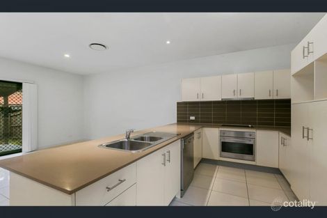Property photo of 1/254 Riding Road Balmoral QLD 4171