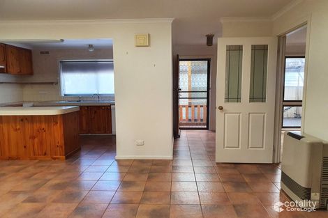 Property photo of 2 Hotham Crescent Shepparton VIC 3630