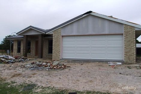 1 Taela Ct, Urangan, QLD 4655