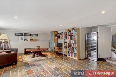 Property photo of 2 Monterra Avenue Peakhurst Heights NSW 2210