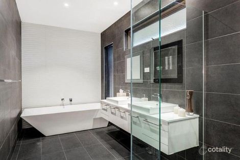 Property photo of 3 Tindales Road Wollert VIC 3750