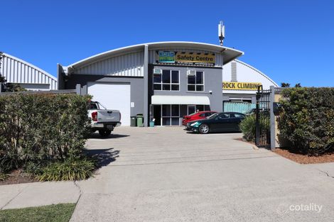 38 Hutchinson St, Burleigh Heads, QLD 4220