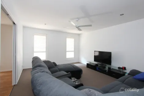 Property photo of 8 Catalina Close Lake Cathie NSW 2445