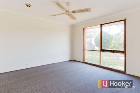 Property photo of 70 Racecourse Road Pakenham VIC 3810