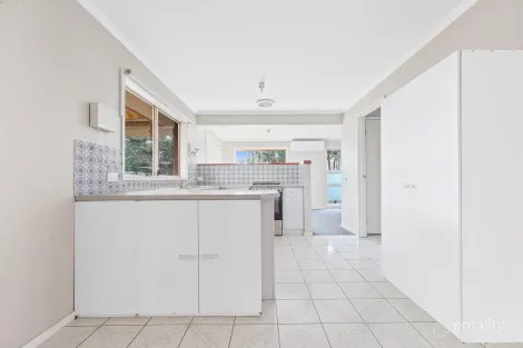 Property photo of 72 Raisell Road Cranbourne West VIC 3977