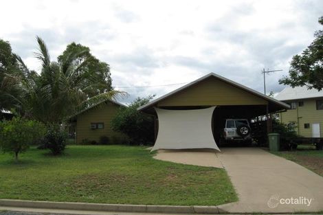 4 Dutton St, Blackwater, QLD 4717