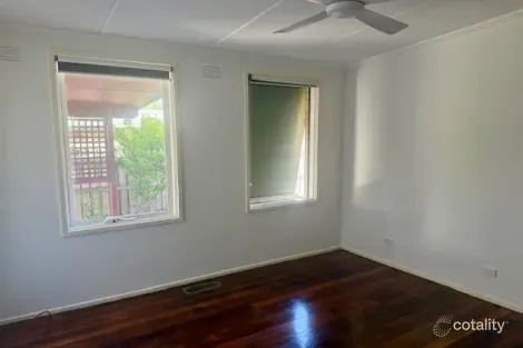 Property photo of 35 Mulberry Crescent Frankston North VIC 3200