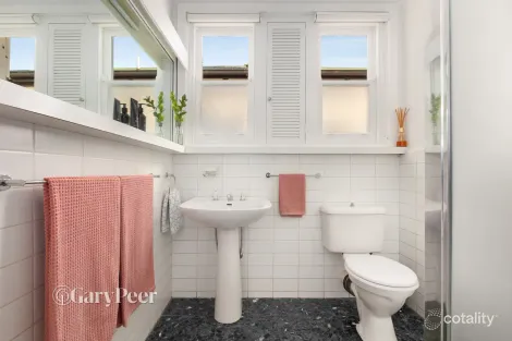 Property photo of 8 Blanche Street Elsternwick VIC 3185