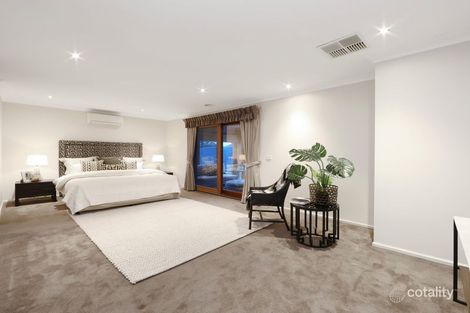 Property photo of 18 Abbin Court Rowville VIC 3178