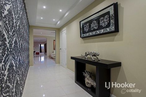 Property photo of 4 Whitecaps Avenue Point Cook VIC 3030