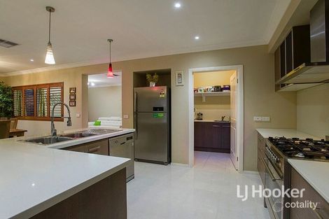 Property photo of 4 Whitecaps Avenue Point Cook VIC 3030