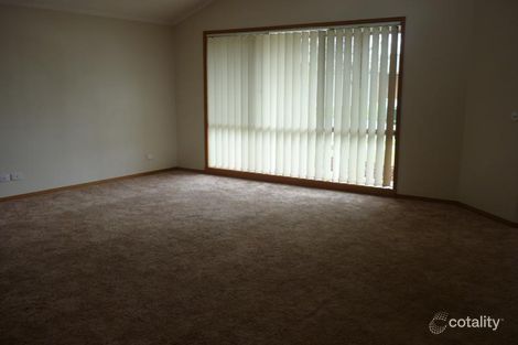 Property photo of 15 Botanical Grove Doveton VIC 3177