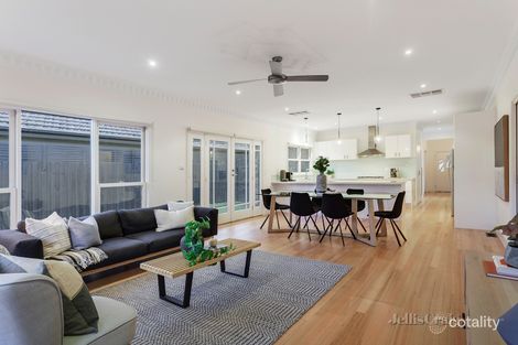 Property photo of 18 Gilmour Road Bentleigh VIC 3204