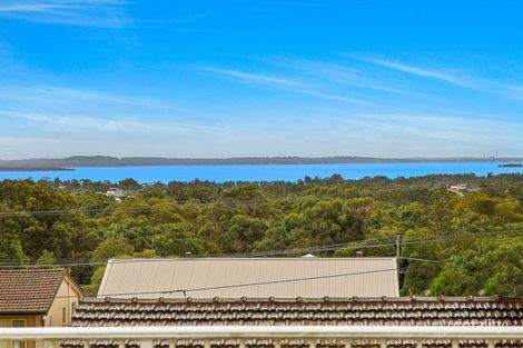 Property photo of 7 Jonathon Close Bateau Bay NSW 2261