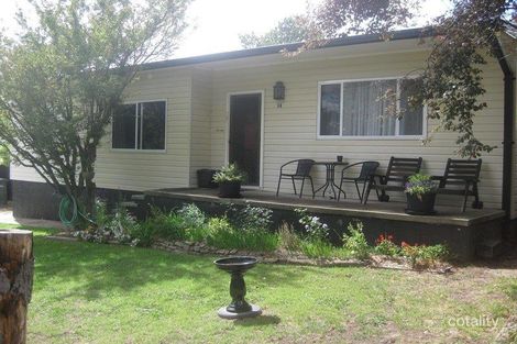 14 Buchan Pde, Cooma, NSW 2630