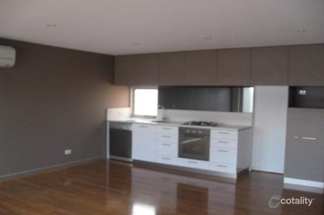 Property photo of 2/125-127 Thomas Street Hampton VIC 3188