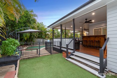 Property photo of 31 Woodburn Place Ferny Hills QLD 4055