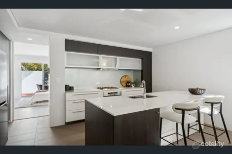 Property photo of 4/183 Roberts Road Subiaco WA 6008