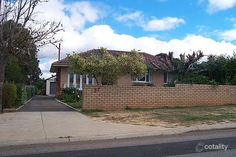 Property photo of 37 Weld Road Swan View WA 6056