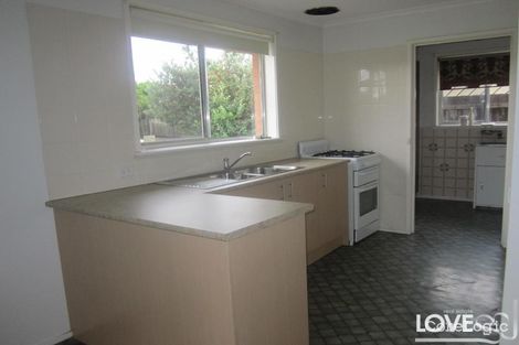 Property photo of 18 Tanjil Court Thomastown VIC 3074