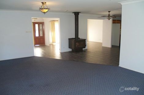 Property photo of 9 Eleanora Close Wolumla NSW 2550
