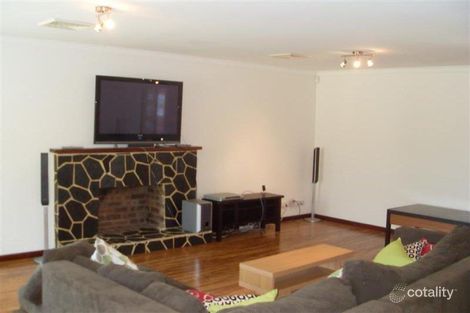 Property photo of 6 Lotus Close Craigie WA 6025