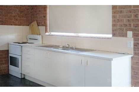 Property photo of 3/18 Fifth Avenue Narromine NSW 2821