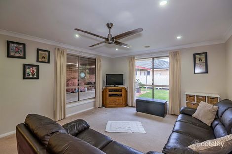 Property photo of 11 Bert Whiteley Place Orange NSW 2800