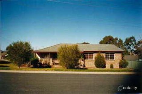 Property photo of 77 Hills Street Young NSW 2594