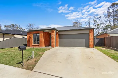 Property photo of 5 Freitag Court Stratford VIC 3862