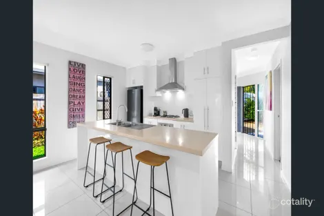 Property photo of 14 Coastline Parade Trinity Beach QLD 4879
