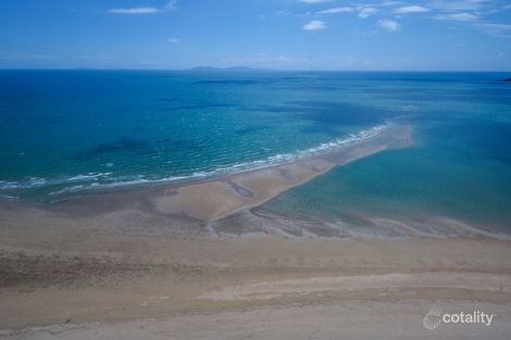 Property photo of 2/10 Coogee Terrace Blacks Beach QLD 4740