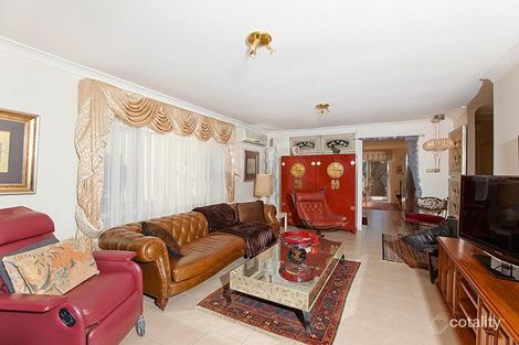 Property photo of 1/36 Fuchsia Crescent Macquarie Fields NSW 2564