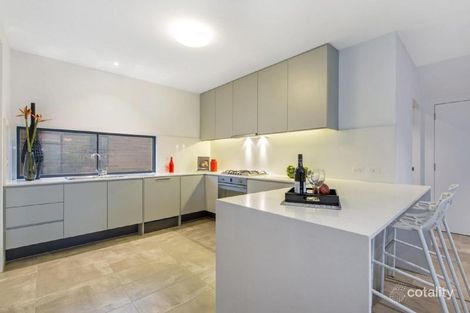 Property photo of 10 Joy Street Mount Waverley VIC 3149