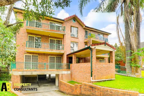 Property photo of 4/2-4 Cambridge Street Harris Park NSW 2150