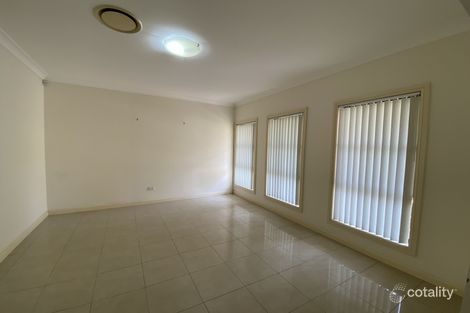 Property photo of 31 Leopold Place Cecil Hills NSW 2171