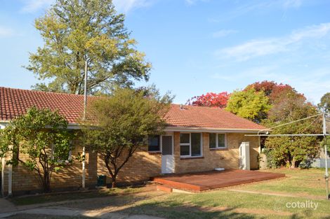 Property photo of 9 Kidston Crescent Curtin ACT 2605