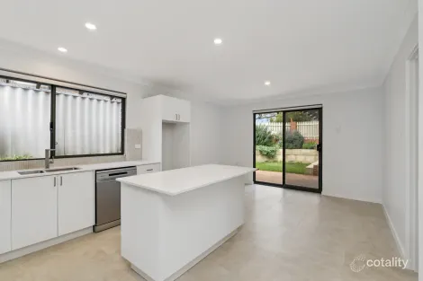 Property photo of 25A Thomas Way Karrinyup WA 6018