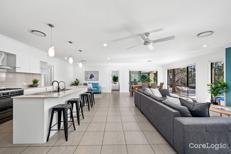 Property photo of 2 Swiftwing Close Chisholm NSW 2322