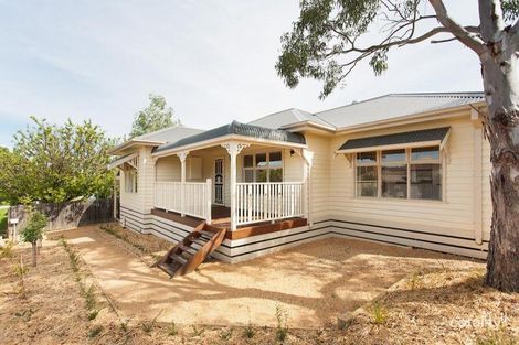 21 Roderick St, Castlemaine, VIC 3450