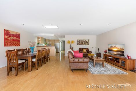 Property photo of 42A Mountain View Avenue Avondale Heights VIC 3034
