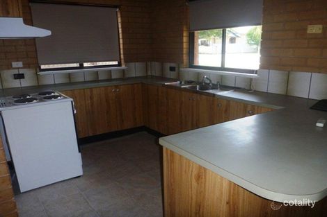 Property photo of 2/1 Oxford Street Chiltern VIC 3683