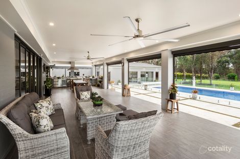 Property photo of 13 Halmstad Boulevard Luddenham NSW 2745