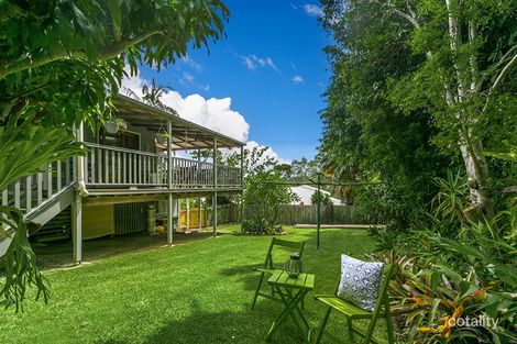 Property photo of 12 Bulgoon Crescent Ocean Shores NSW 2483