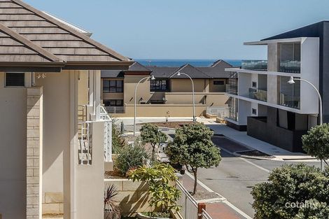 Property photo of 33 Shoreham Turn Mindarie WA 6030
