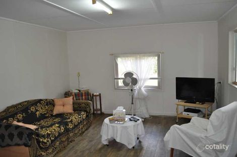Property photo of 9 Collins Street Dimbulah QLD 4872